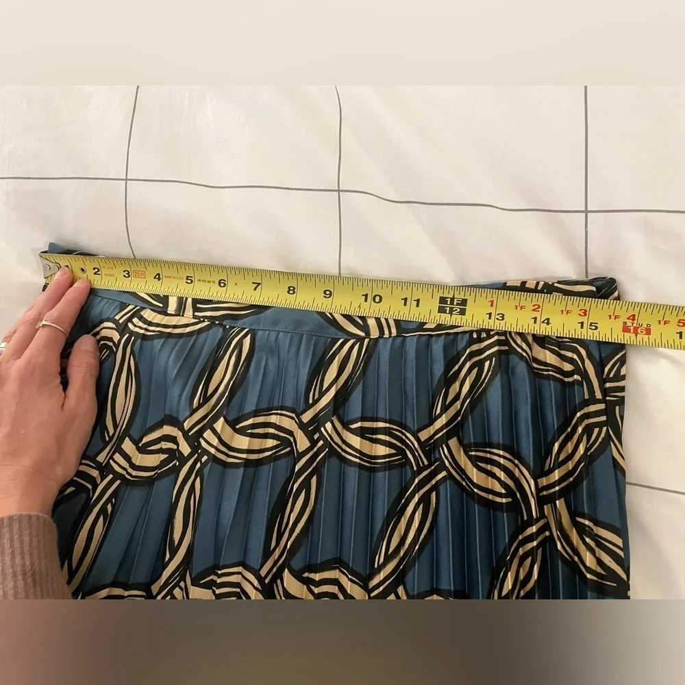 NWOT Mango Midi Skirt - Picture 8 of 11